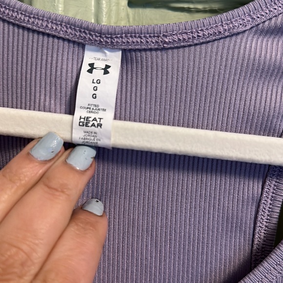 Under armour camisole - Picture 3 of 3